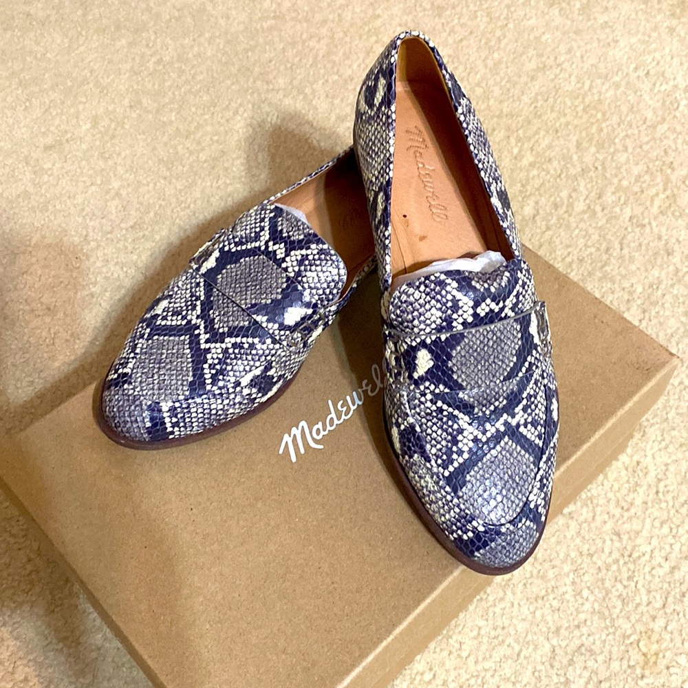 Pretty Python Print Genuine Leather - image 1